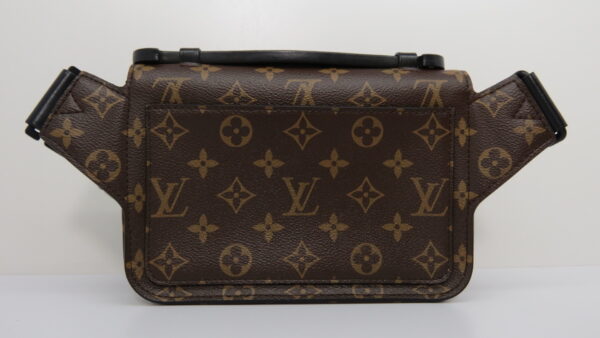Louis Vuitton S Lock Slingbag