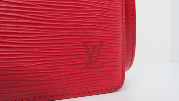 Louis Vuitton Epi Leather Capucines
