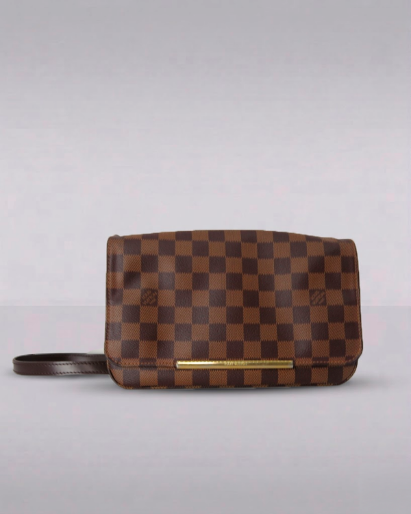 05 Bolso Louis Vuitton Hoxton PM Damier Ebene