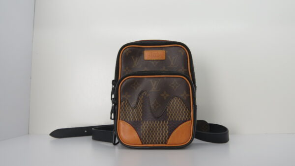 Sling Bag Louis Vuitton Nigo Amazone